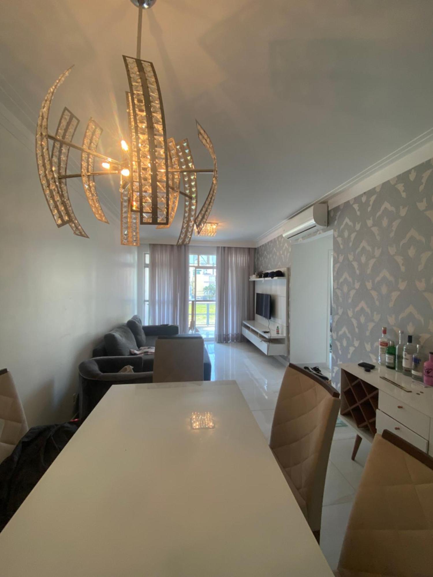 Apartamento Enorme Em *